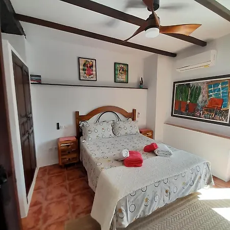La Covacha - Unique Town House With Exclusive Pool And Garden In The Heart Of The Village Holiday home Canillas de Aceituno