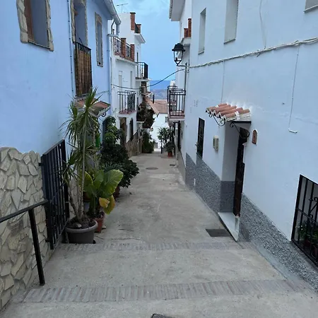 Holiday home La Covacha - Unique Town House With Exclusive Pool And Garden In The Heart Of The Village Canillas de Aceituno